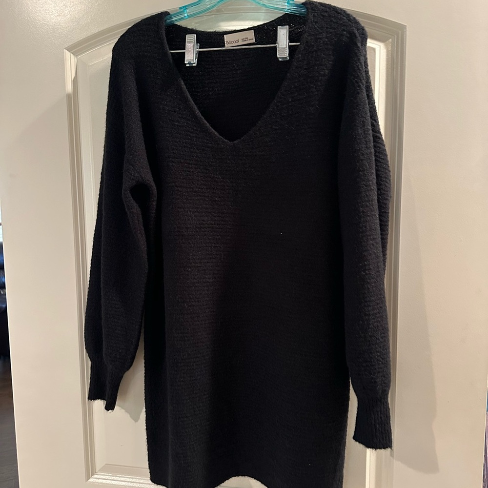 BE COOL Black V-Neck Sweater Tunic
